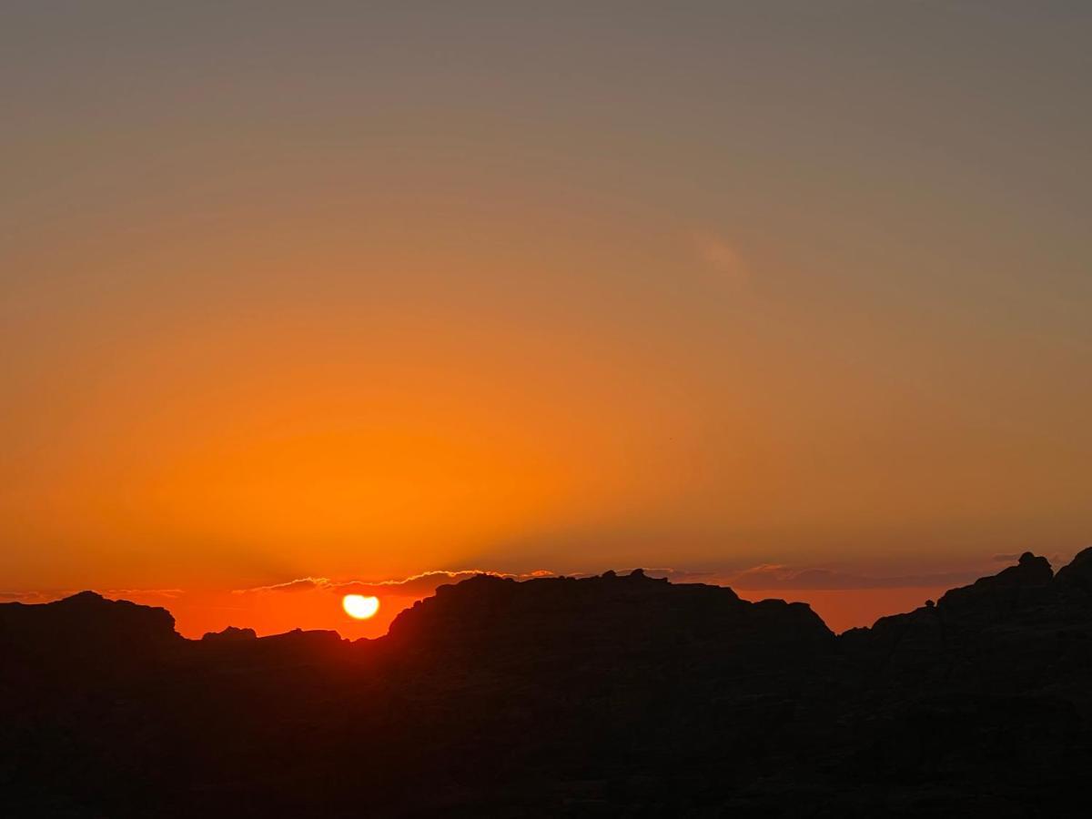 Oscar Hotel Petra ワディ・ムーサ エクステリア 写真