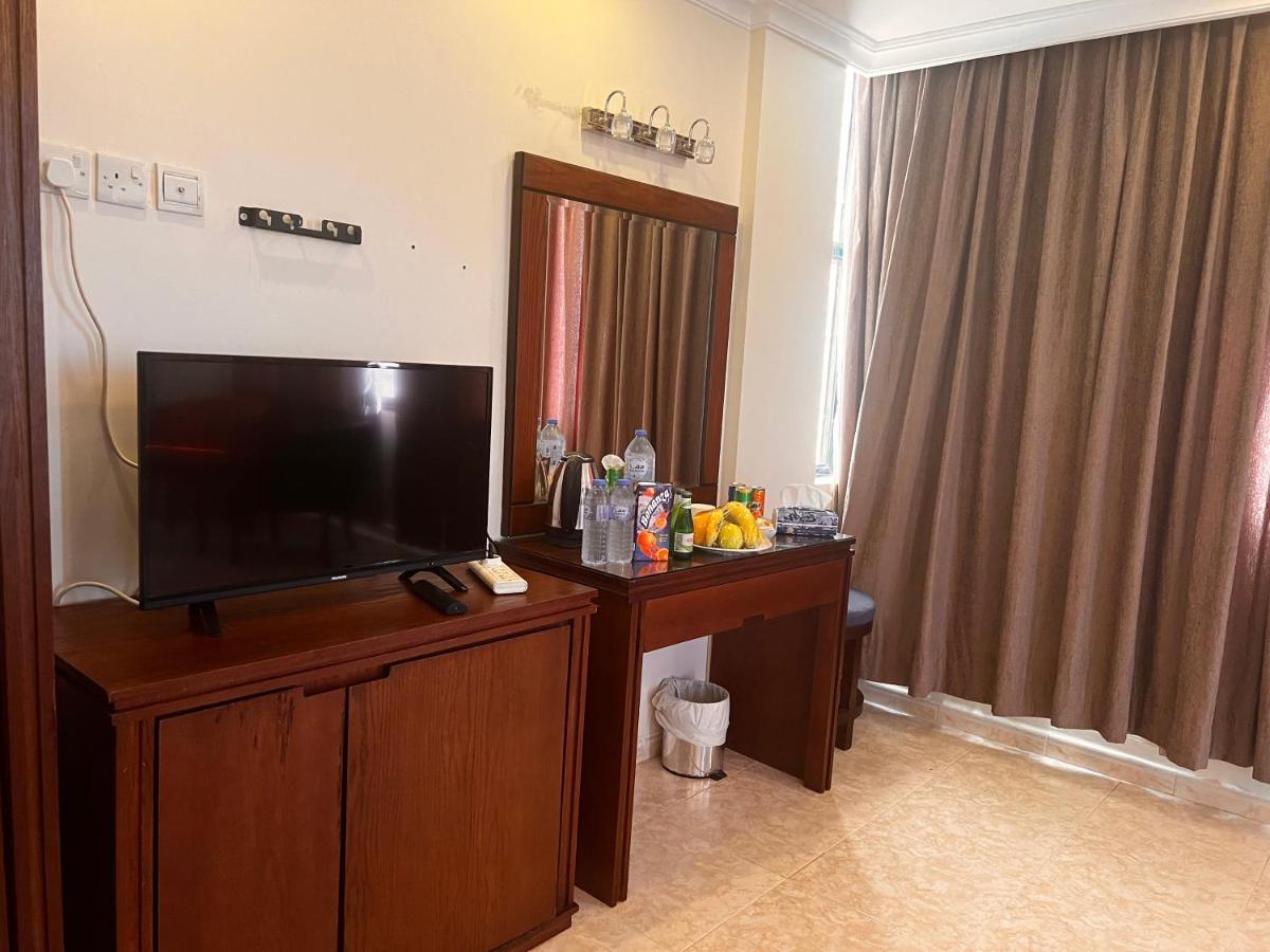 Oscar Hotel Petra ワディ・ムーサ エクステリア 写真