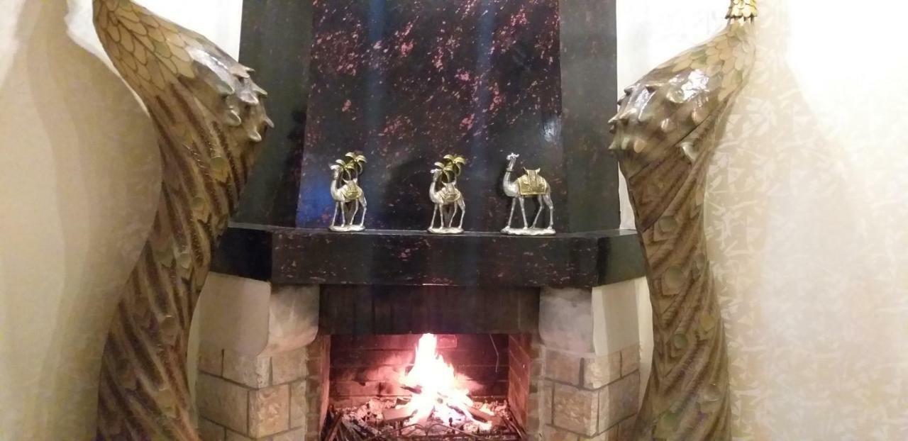 Oscar Hotel Petra ワディ・ムーサ エクステリア 写真